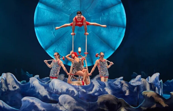 CIRQUE DU SOLEIL - Luzia